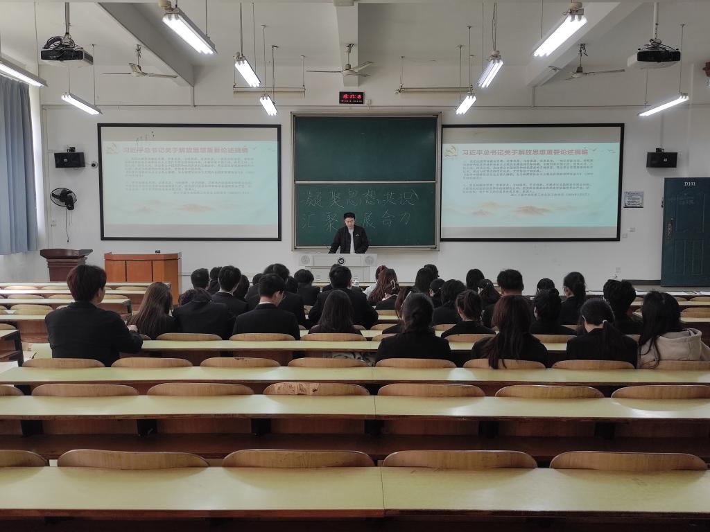 365英国上市公司