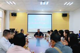 365英国上市公司