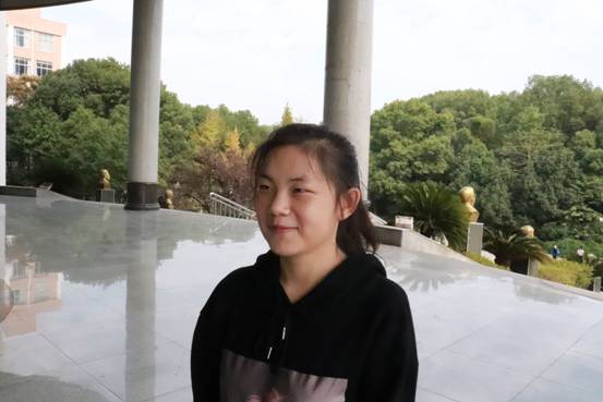 365英国上市公司